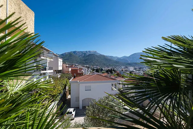 Villa with 3 Separate Apartments – Ideal Investment Opportunity for a Mini-Hotel — photo 63